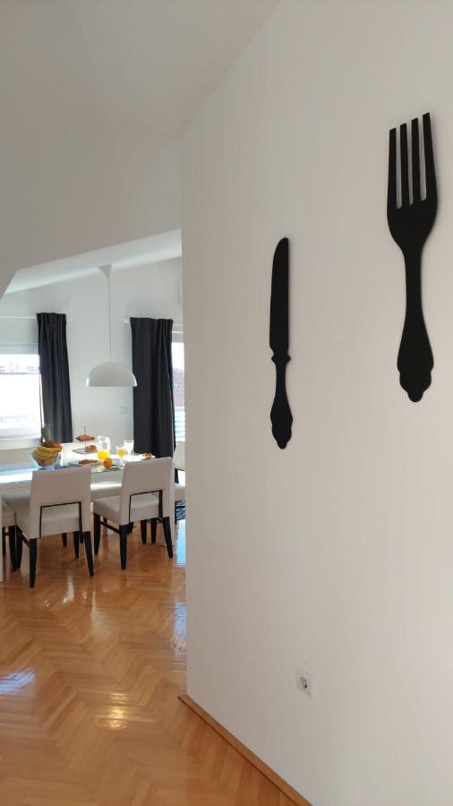 Omis Wind Rose Apartment Esterno foto