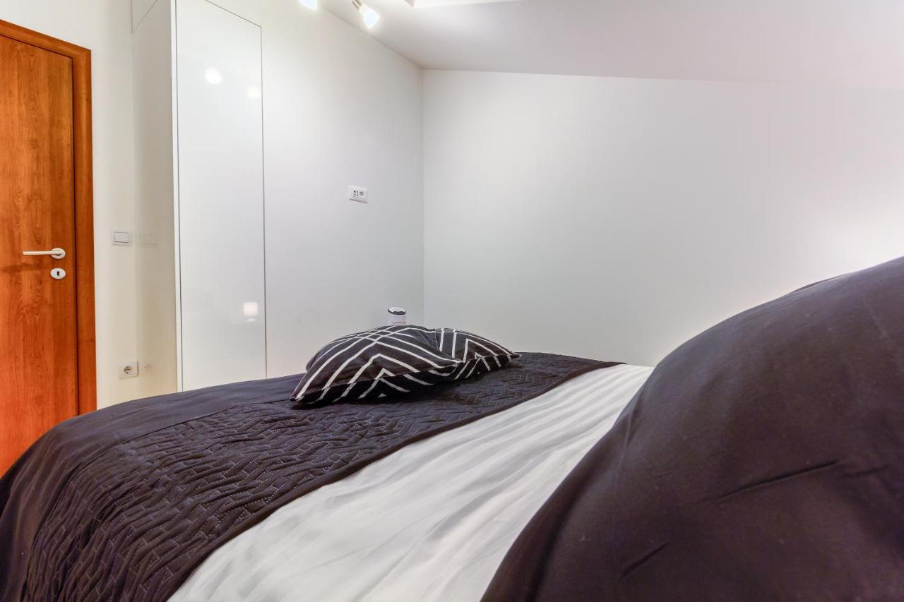 Omis Wind Rose Apartment Esterno foto