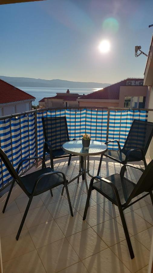 Omis Wind Rose Apartment Esterno foto