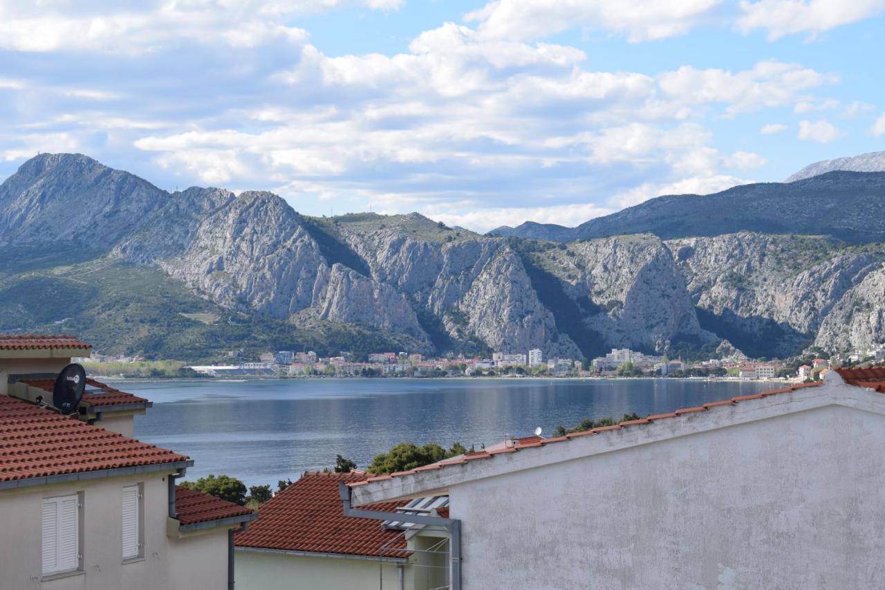 Omis Wind Rose Apartment Esterno foto